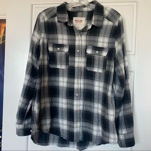 Black and White Plaid Button Up Collard Shirt - Size XL - Mossimo Supply Co